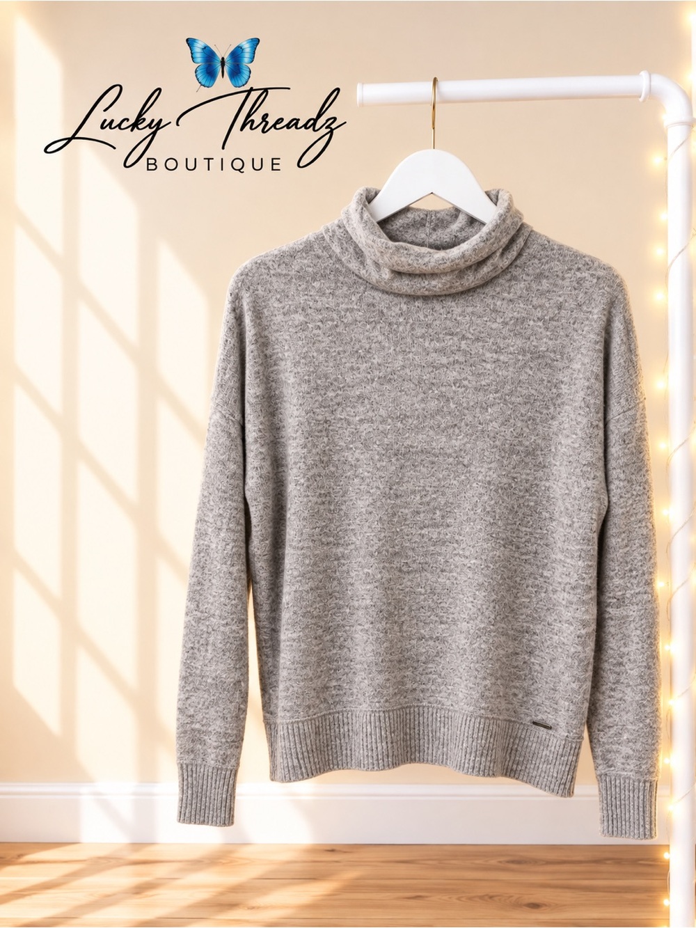 Abercrombie & Fitch Soft A&F Cozy Gray Turtleneck Sweater – Small